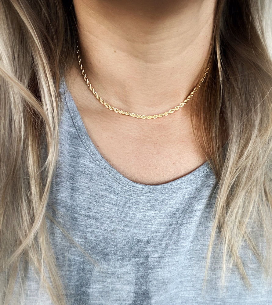 thick gold rope chain necklace