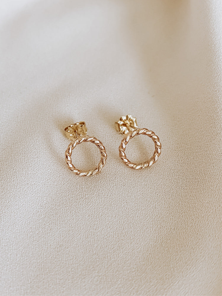 circle stud earrings for woman 