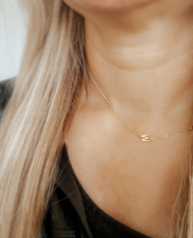 new mom necklace gold 