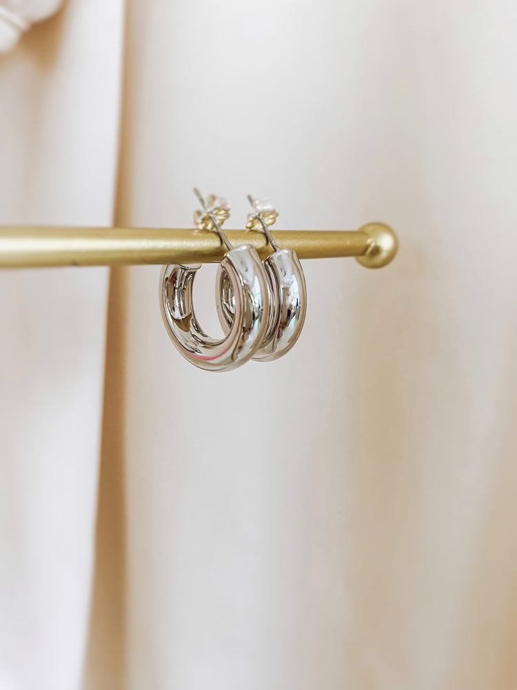 1 inch hoop earrings for women
