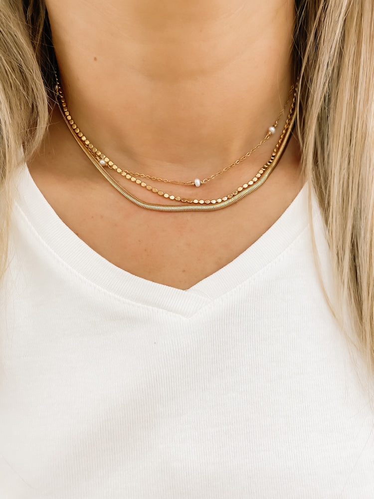 layering gold chain necklace 
