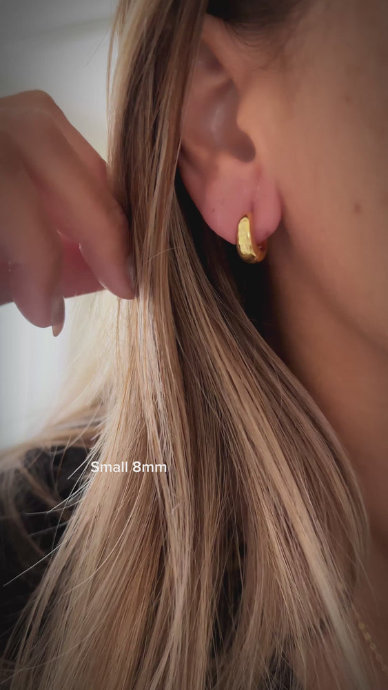 
            
                Load and play video in Gallery viewer, Era Huggie Hoop Earrings
            
        