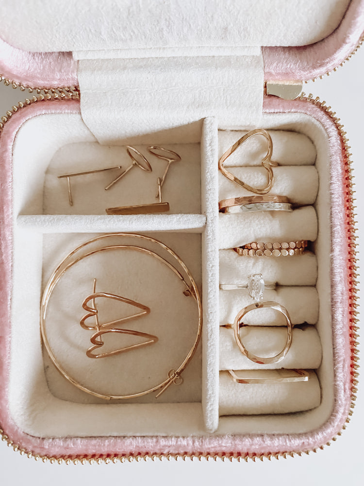 Organizer jewelry box for travel 