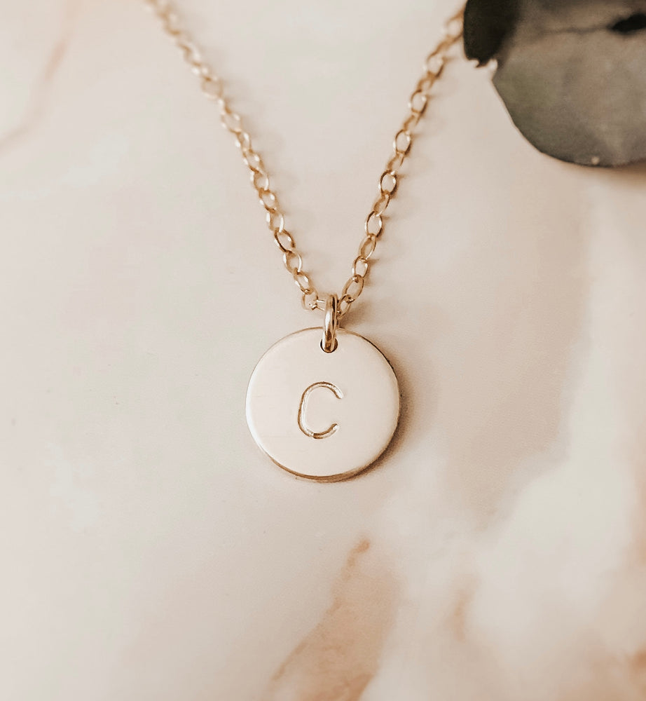 Initial pendant necklace 