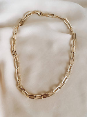 
            
                Load image into Gallery viewer, 14k gold filled paperclip chain necklace 
            
        