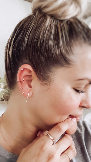 gold dot stud earrings 