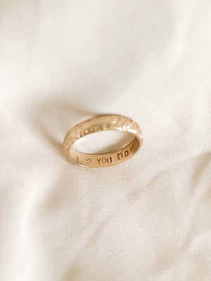 Thick ring gold with name