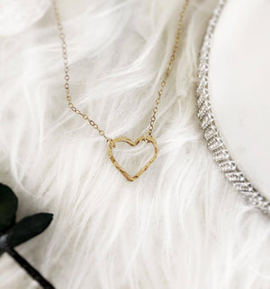 Simple Heart Necklace Gold