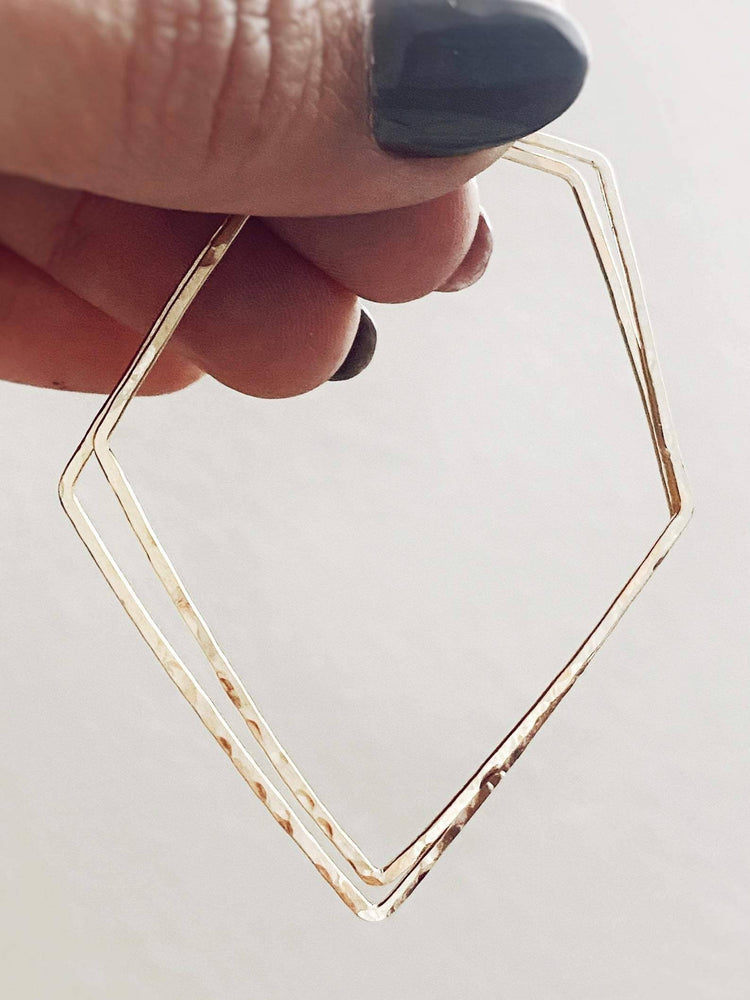 
            
                Load image into Gallery viewer, Dainty Square Hoop Earrings gold
            
        