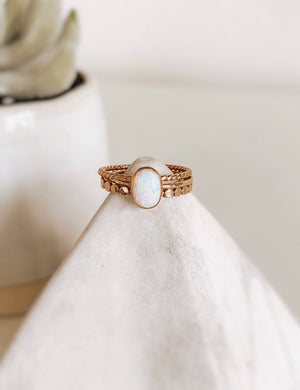 
            
                Load image into Gallery viewer, Gold stacking rings opal 
            
        
