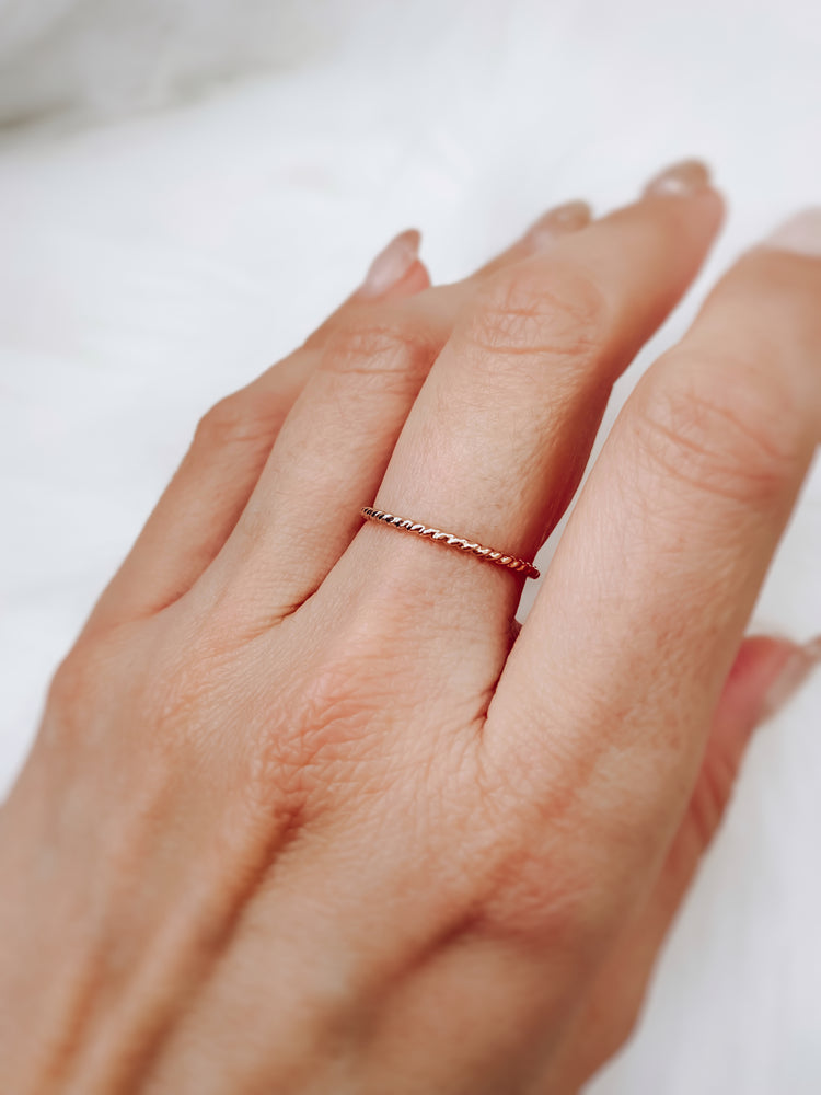 
            
                Load image into Gallery viewer, Ultra Thin stacking rings 
            
        