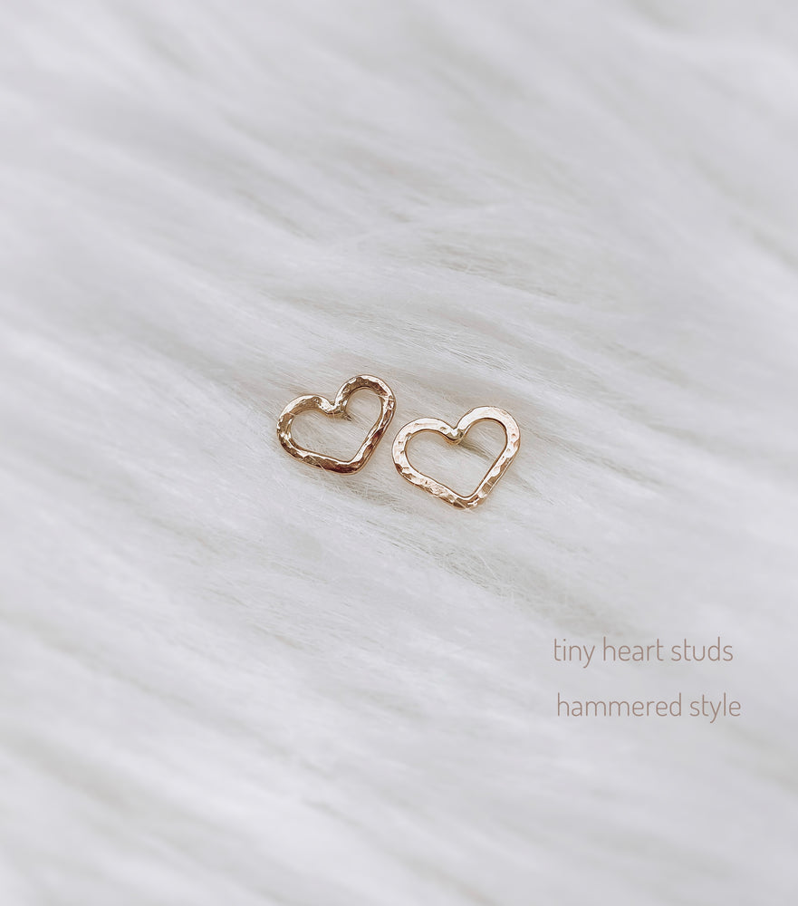 
            
                Load image into Gallery viewer, Small heart studs rose gold
            
        
