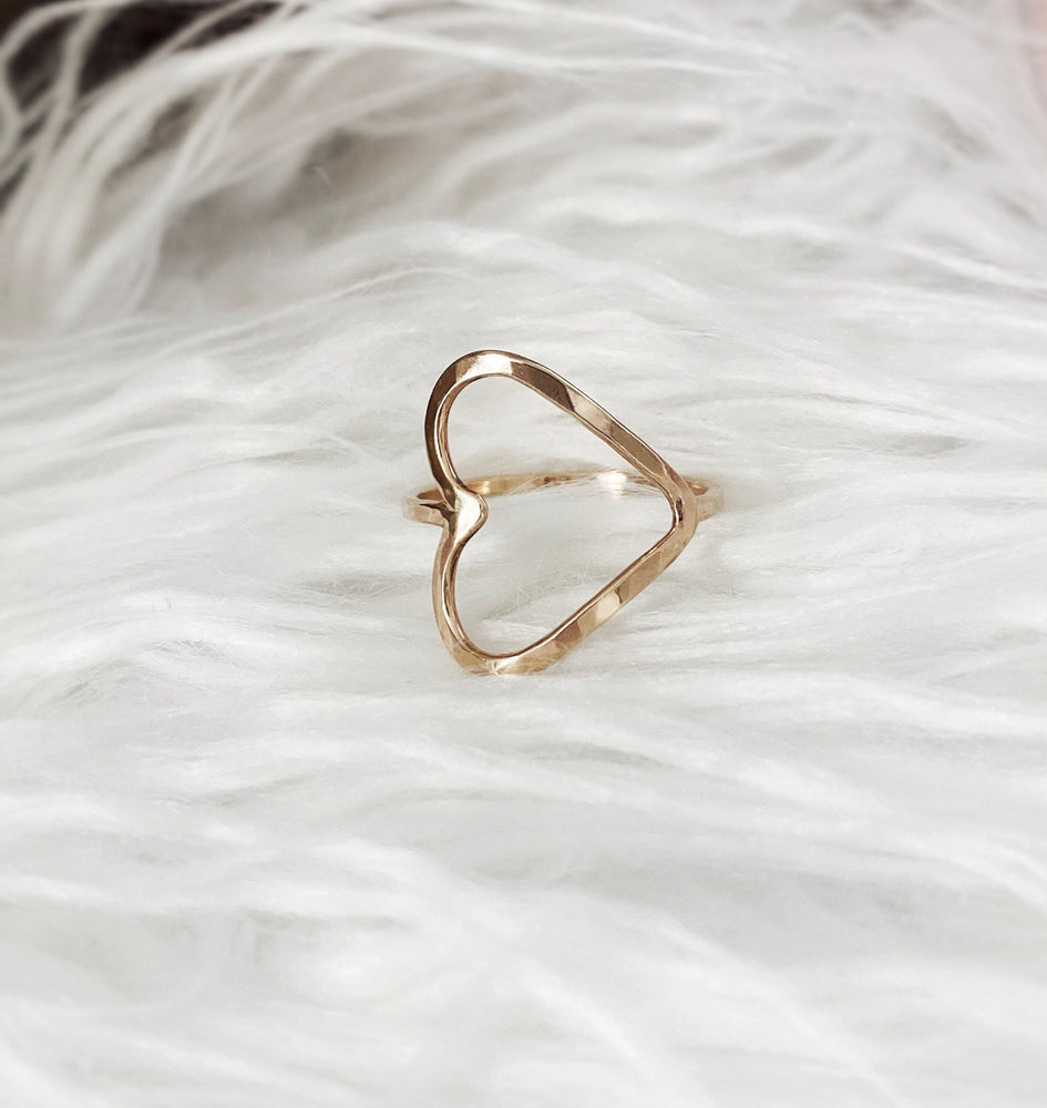 
            
                Load image into Gallery viewer, Sideways Heart Ring - 14K Gold
            
        