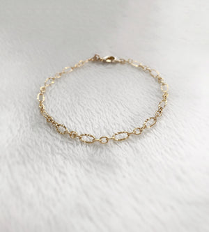 
            
                Load image into Gallery viewer, Infinity Chain Bracelet, 
            
        